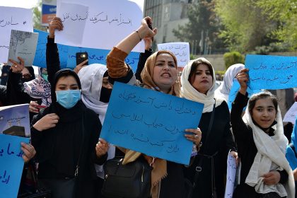 Afgan women protesting Taliban's ban on education