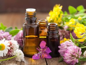 home remedies for face redness essential oils