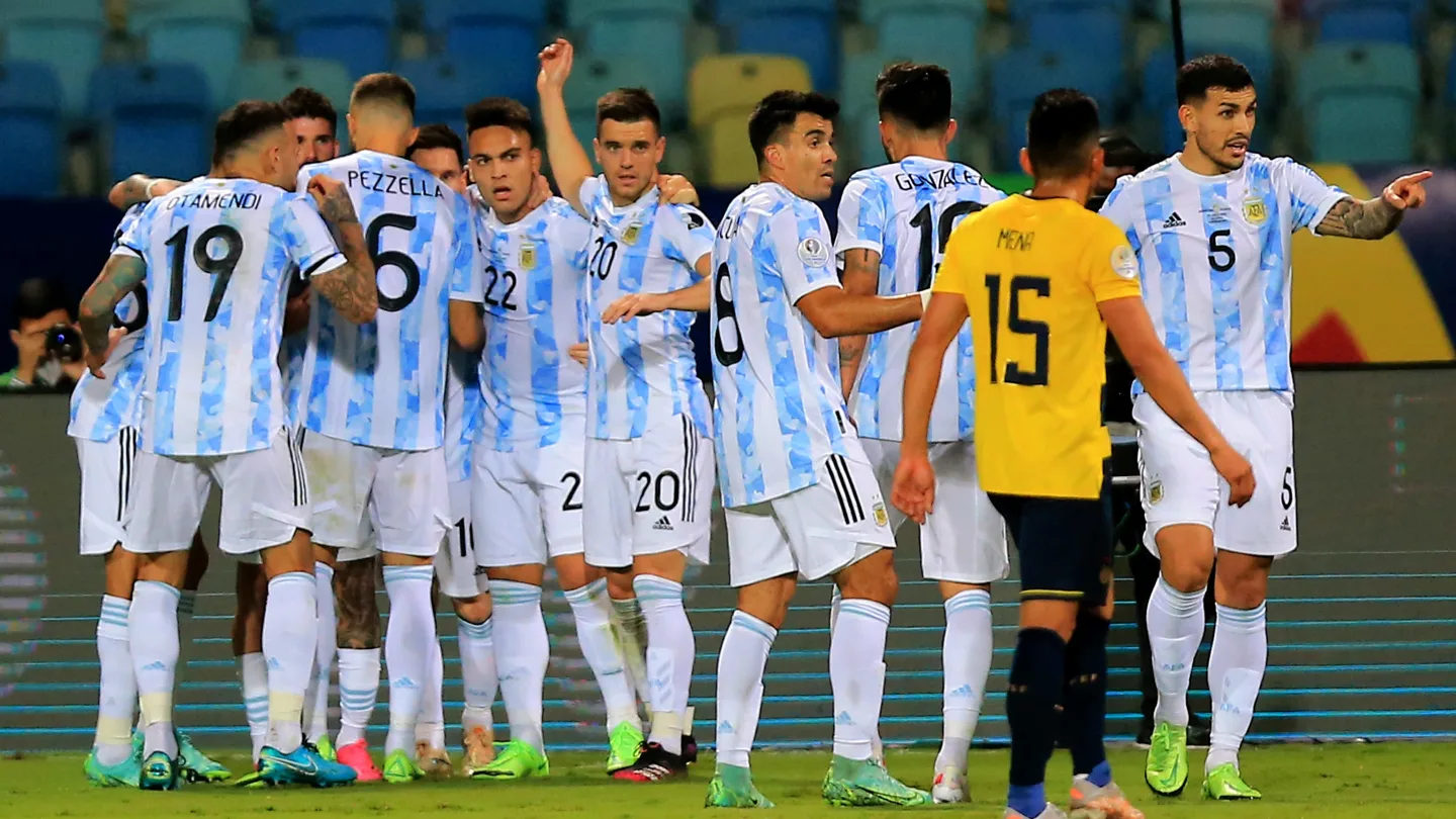 Argentina beat Croatia to enter final